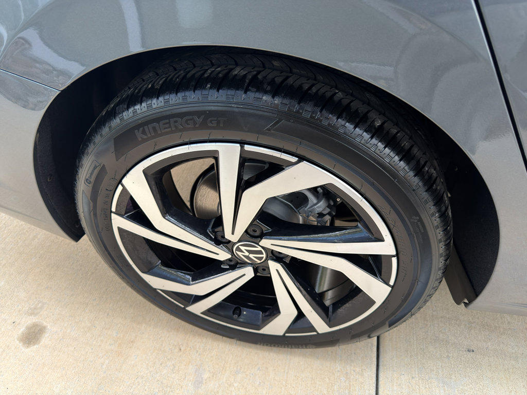 New 2026 Volkswagen Jetta SEL image 13