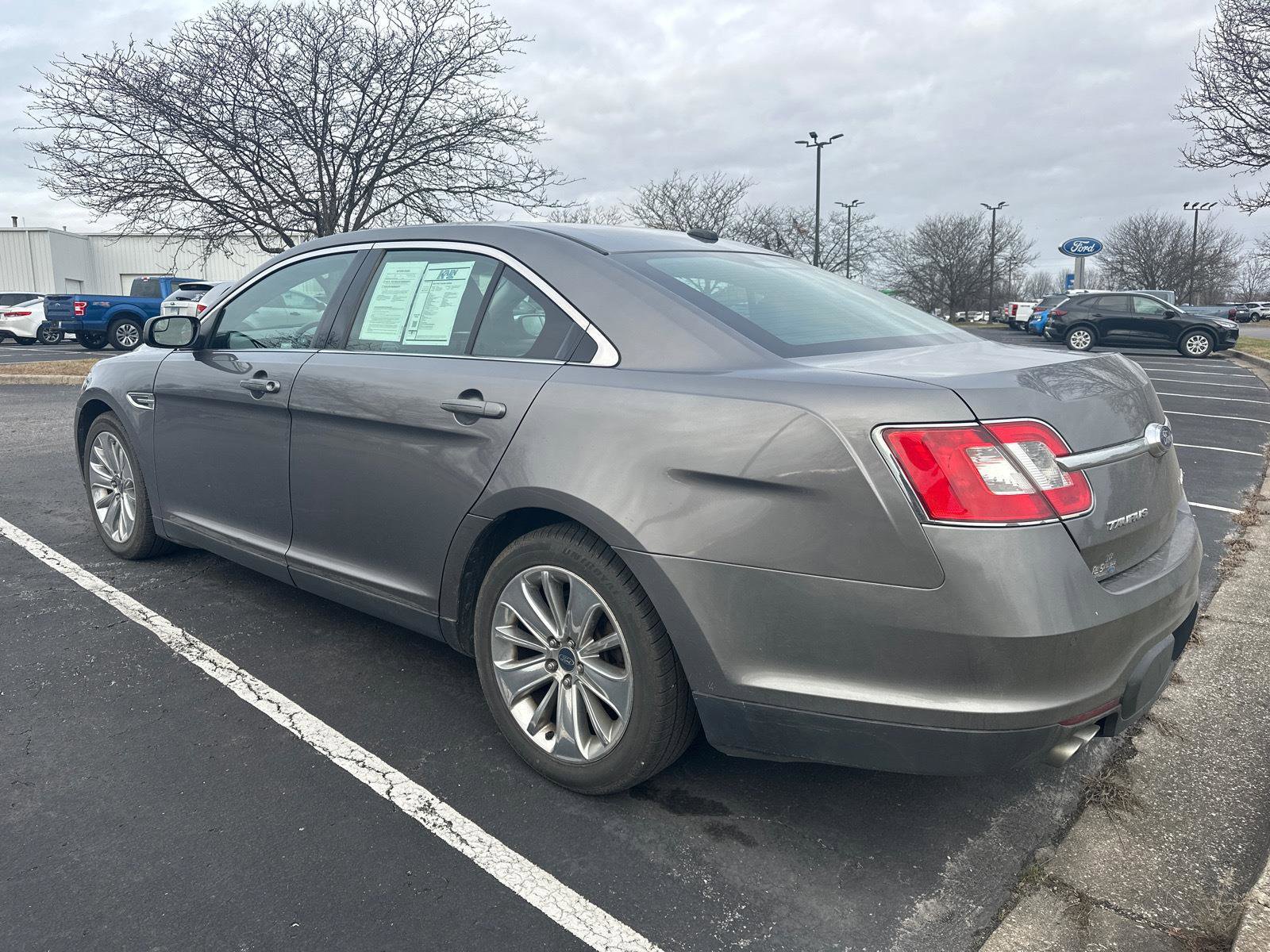 Used 2012 Ford Taurus Limited image 3