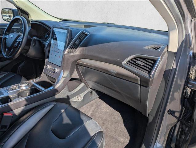 Used 2022 Ford Edge Titanium AWD/4WD image 26