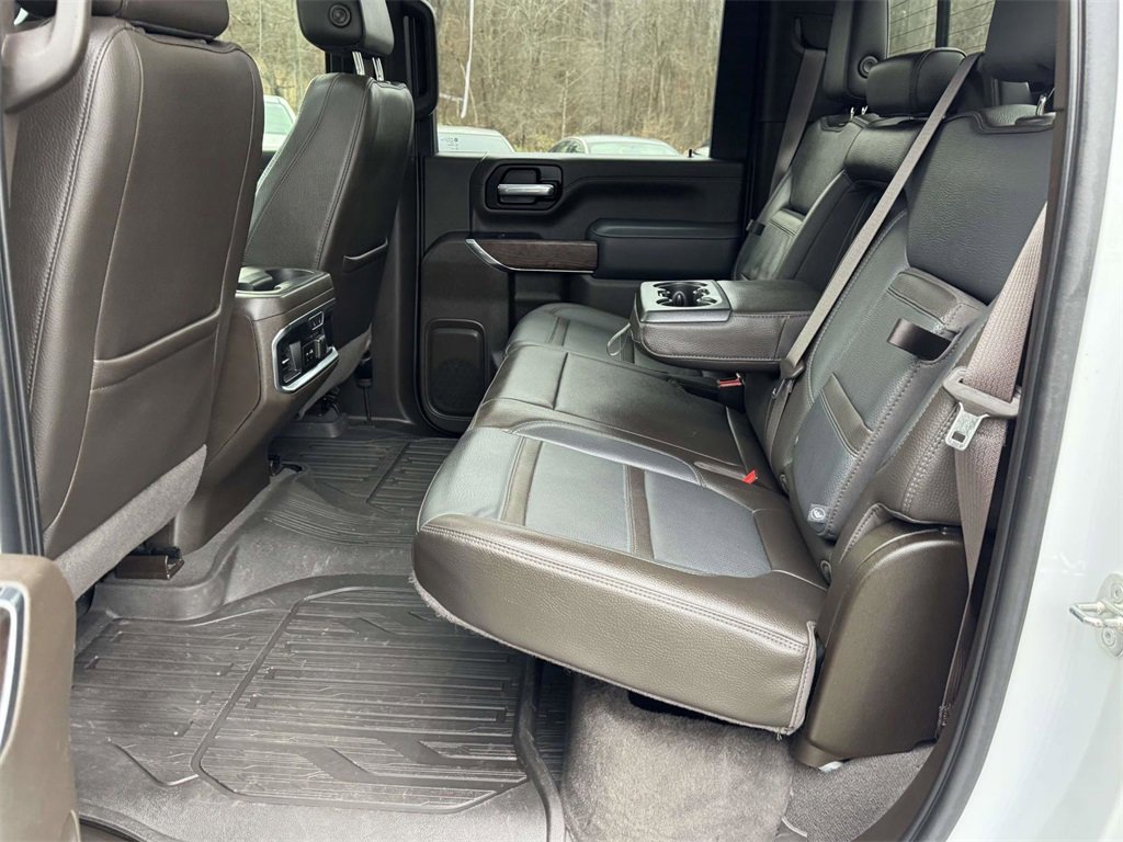 Used 2023 GMC Sierra 2500 Denali w/ Denali Ultimate Package image 18