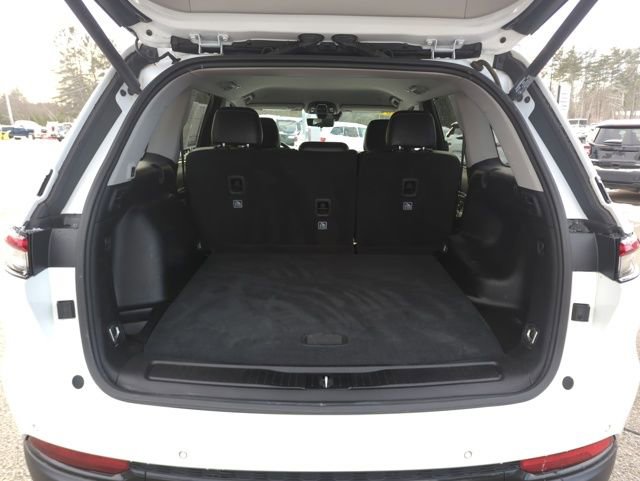 Used 2023 Jeep Grand Cherokee Limited w/ Luxury Tech Group II image 30