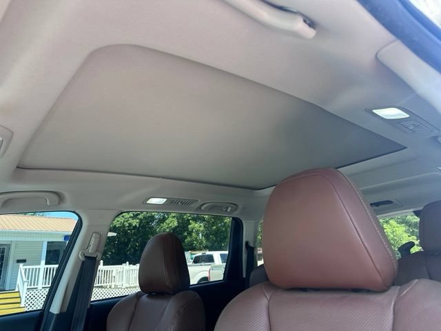 Used 2022 Subaru Ascent Touring w/ Popular Package #2A AWD/4WD image 14