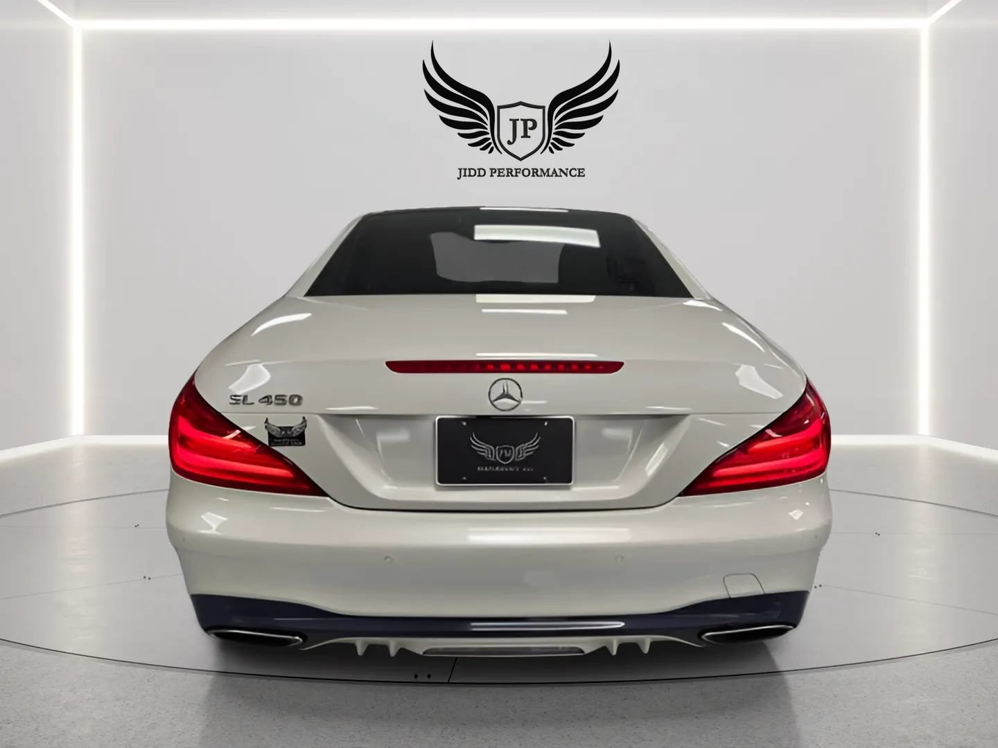 Used 2017 Mercedes-Benz SL 450 image 11