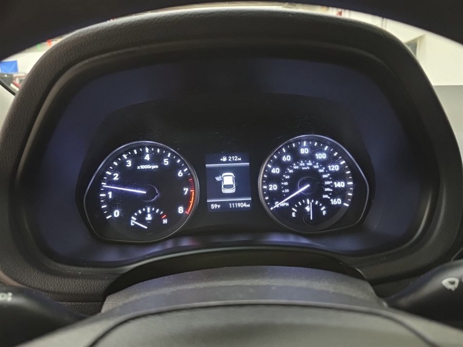 Used 2018 Hyundai Elantra GT FWD image 15