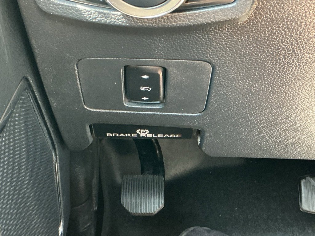 Used 2022 Ford F250 Lariat w/ Lariat Value Package image 68