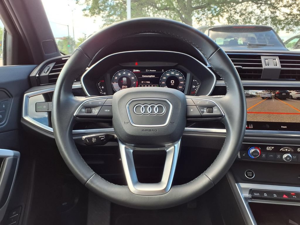 Used 2024 Audi Q3 2.0T Premium Plus w/ Premium Plus Package AWD/4WD image 15