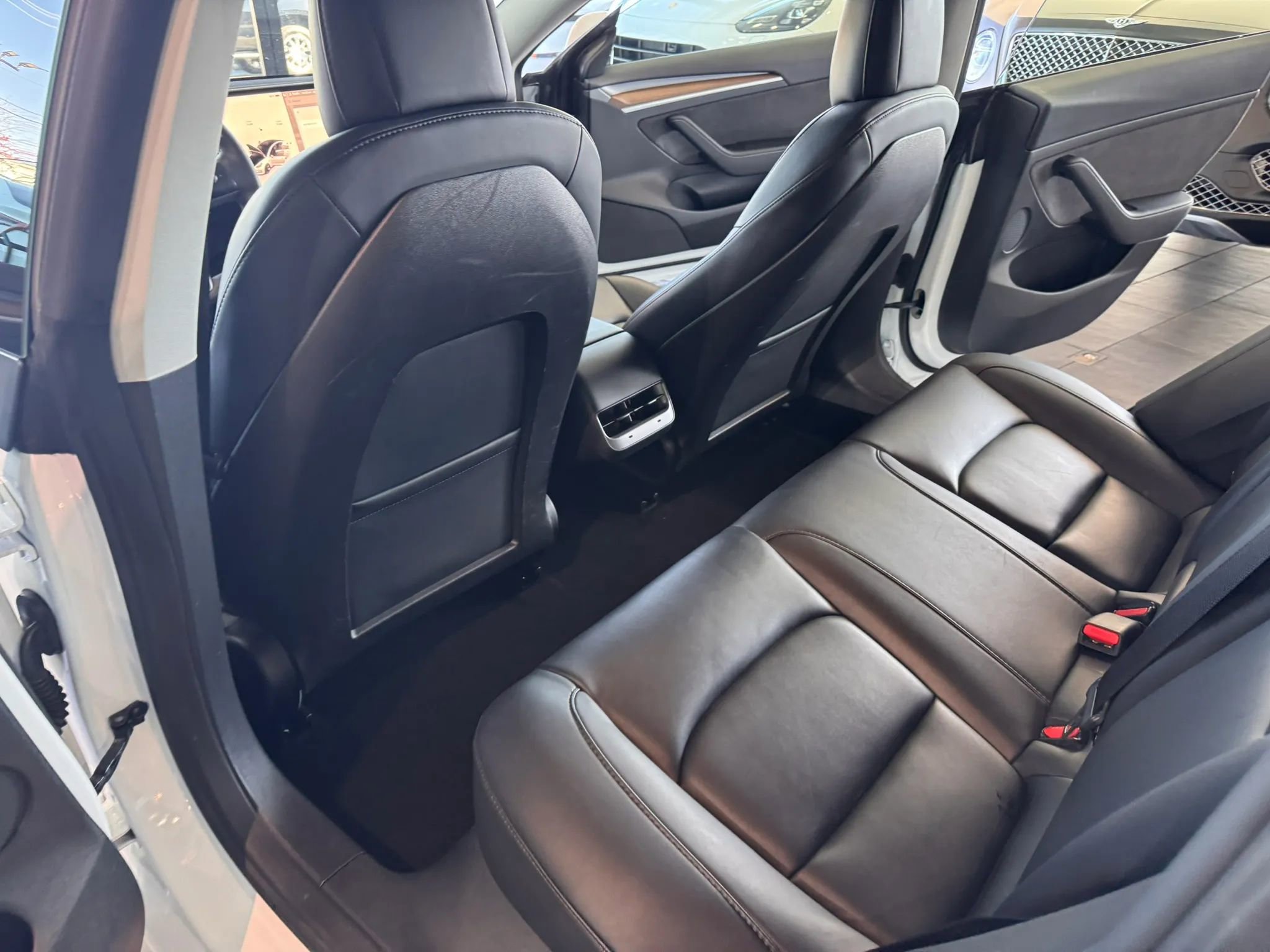 Used 2023 Tesla Model 3 Standard Range RWD image 16