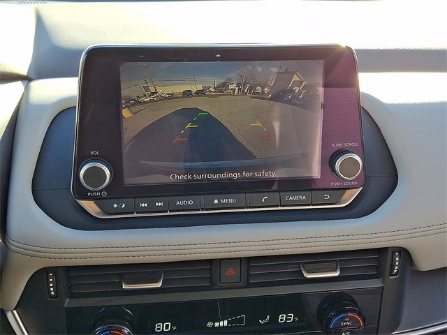 Used 2023 Nissan Rogue SV image 18