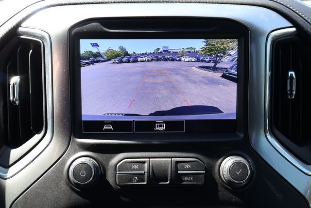 Used 2021 Chevrolet Silverado 1500 LT Trail Boss w/ Convenience Package II AWD/4WD image 12