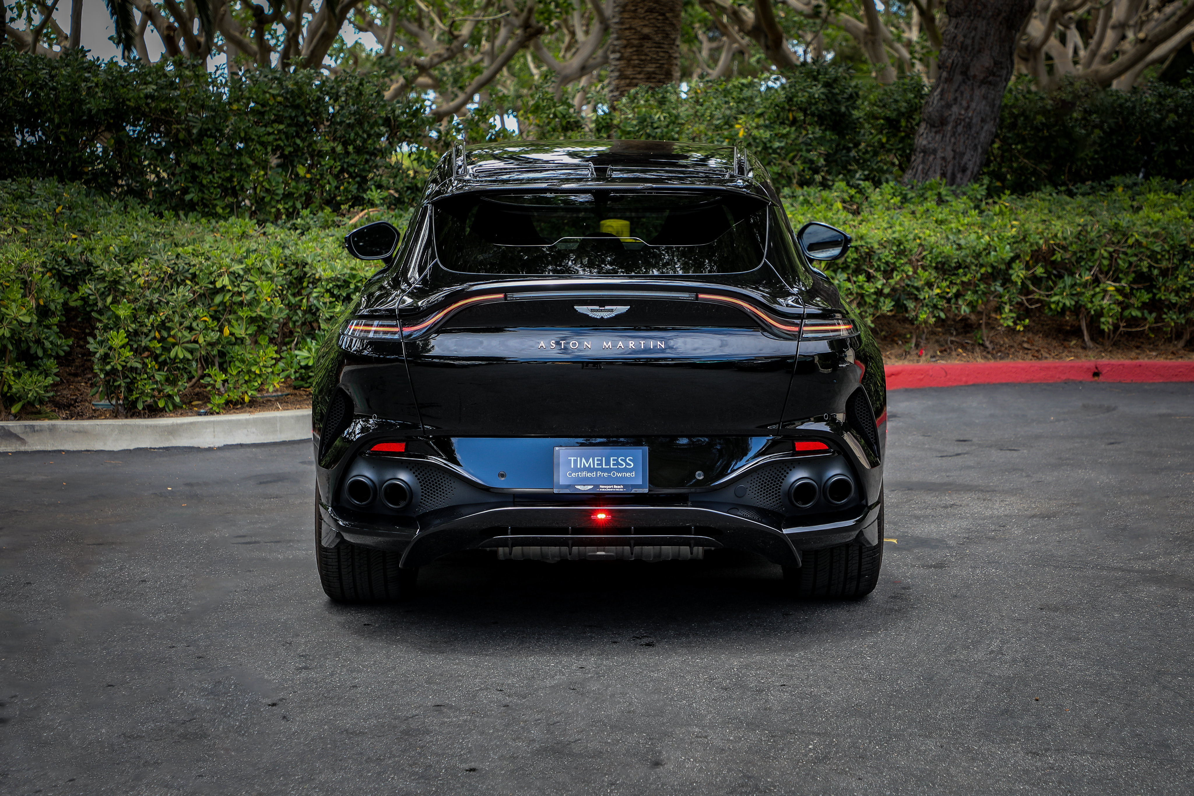 Used 2023 Aston Martin DBX 707 AWD/4WD image 6