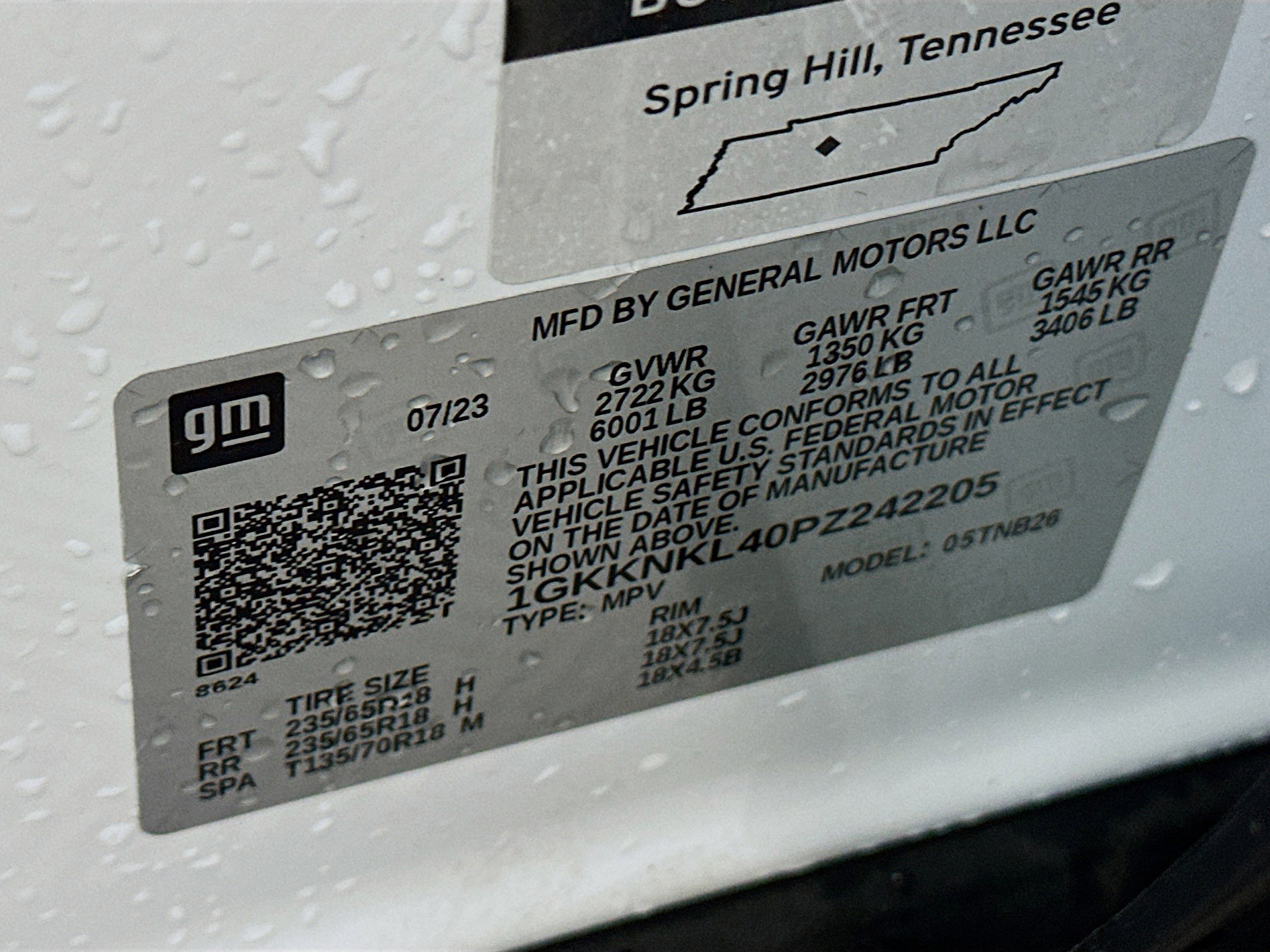 Used 2023 GMC Acadia SLE w/ Driver Convenience Package image 12