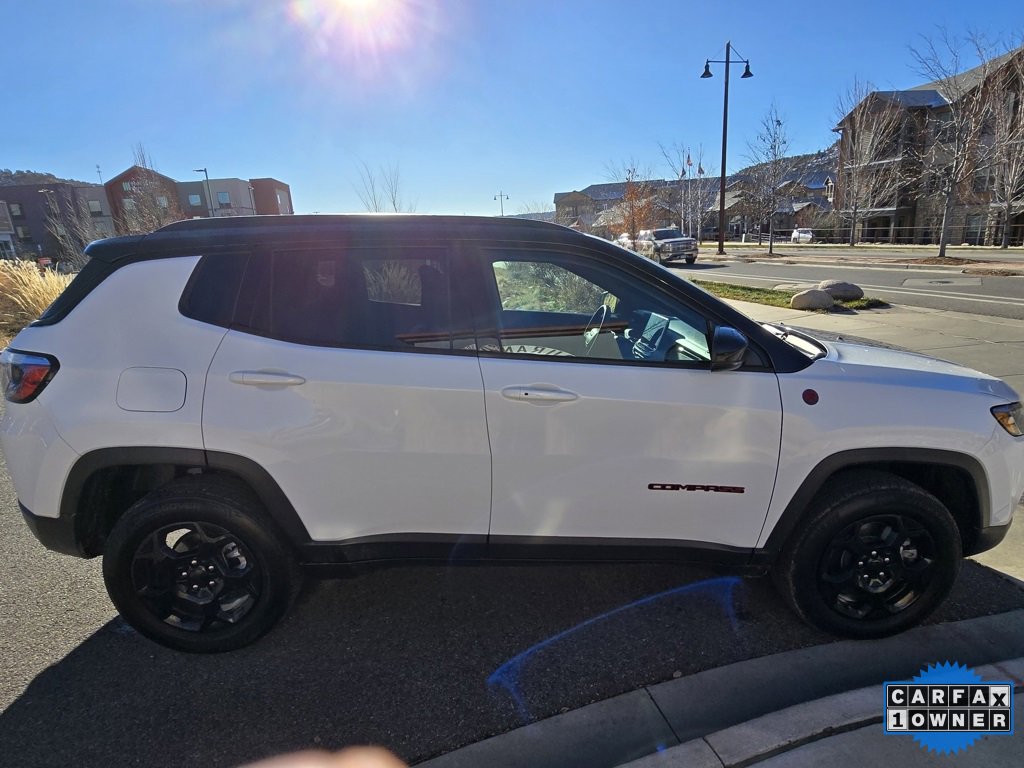 Used 2024 Jeep Compass Trailhawk image 8