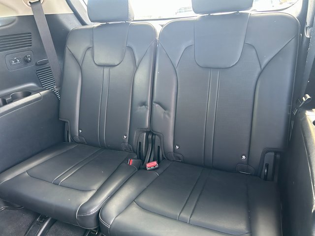 Used 2024 Kia Sorento S image 29