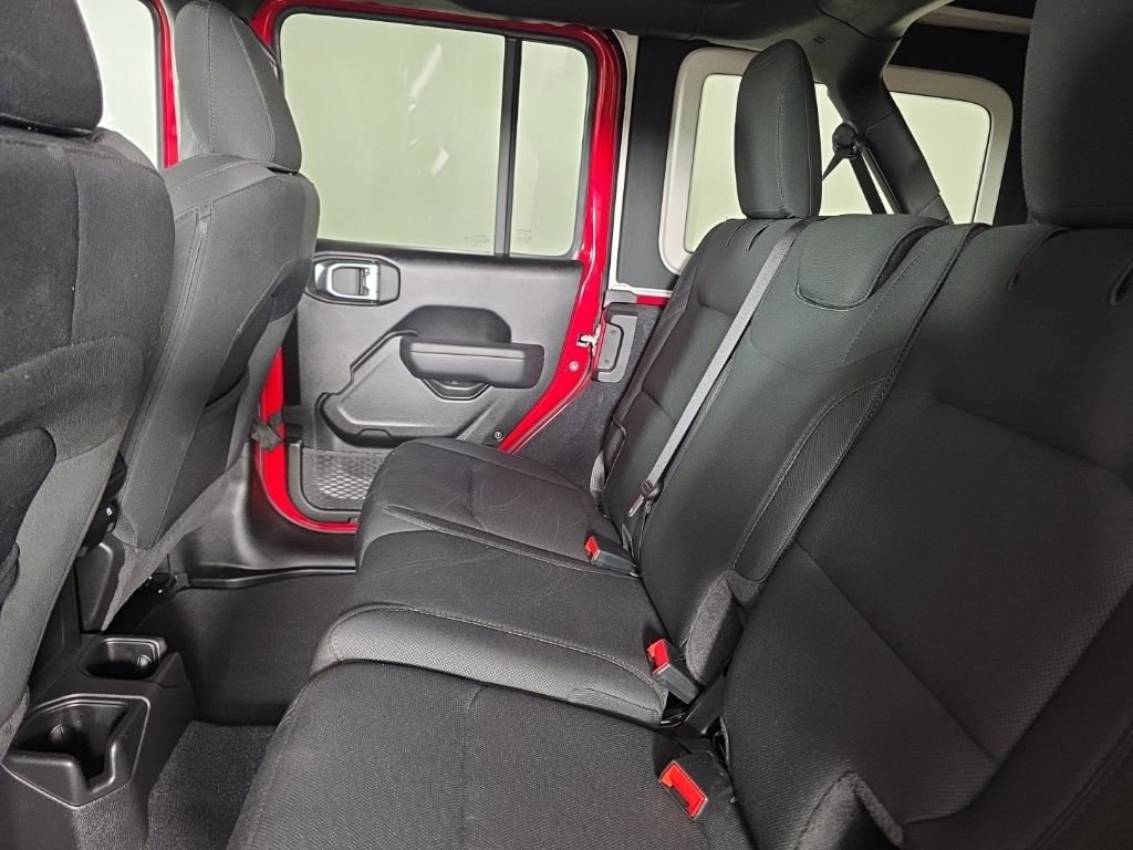 Used 2022 Jeep Wrangler Unlimited Sport AWD/4WD image 32