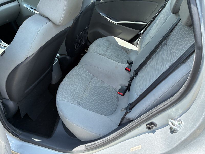 Used 2015 Hyundai Accent GLS FWD image 14