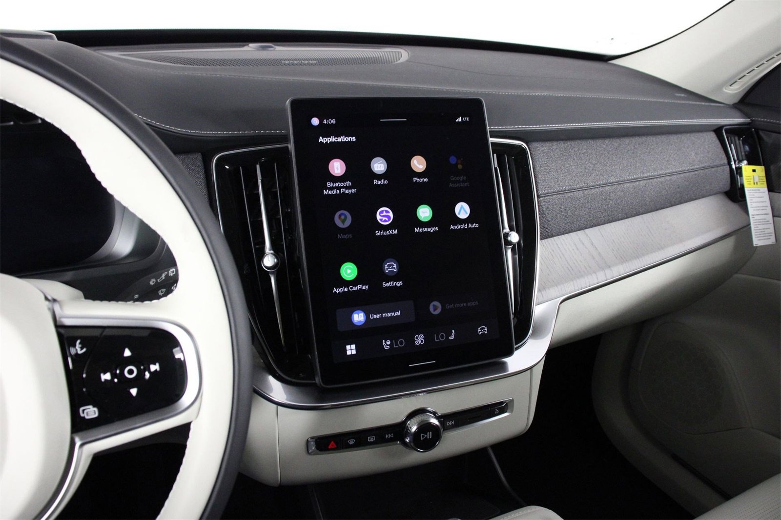 New 2026 Volvo XC90 B6 Ultra image 6