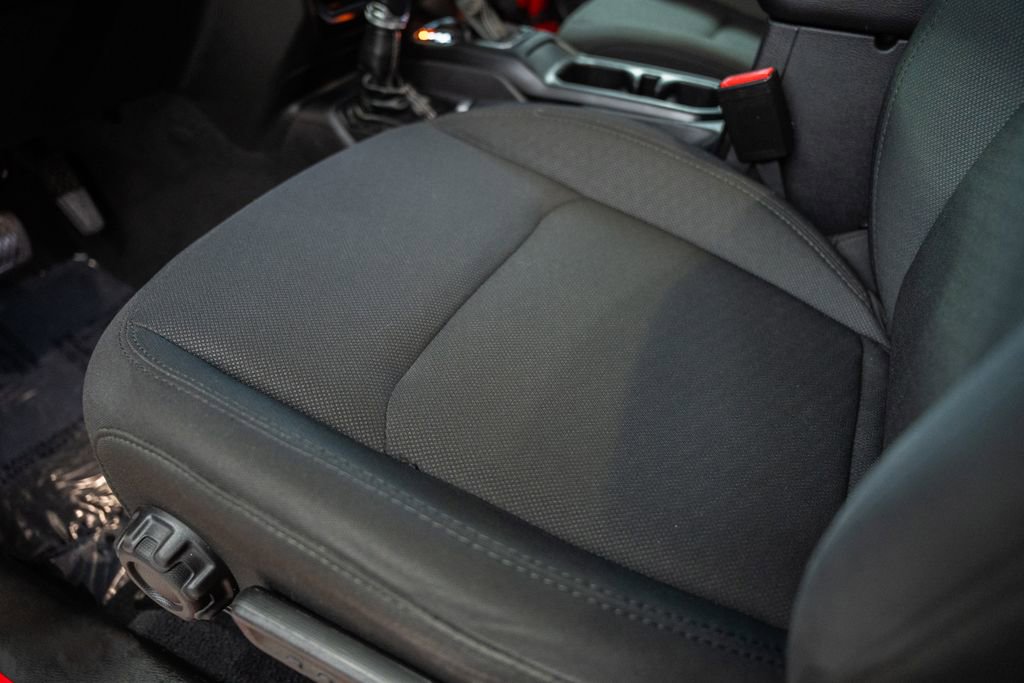 Certified 2022 Jeep Wrangler Unlimited Sahara w/ Cold Weather Group AWD/4WD image 40