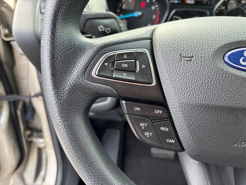 Used 2018 Ford Escape SE image 26