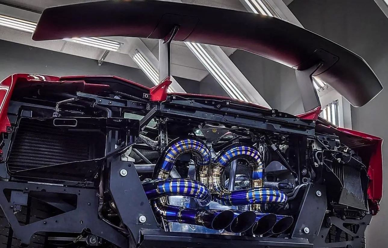 Used 2016 Lamborghini Aventador LP 750-4 Superveloce image 96