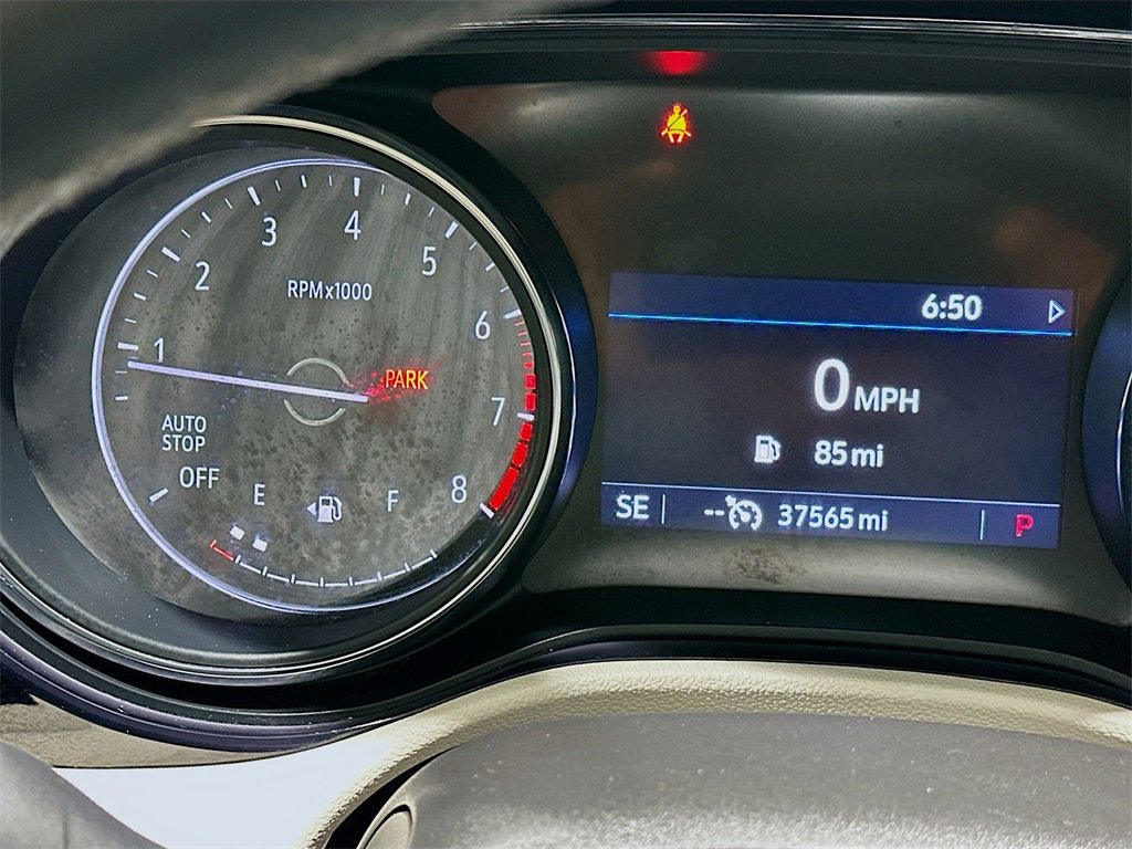 Used 2021 Buick Encore GX Preferred image 12