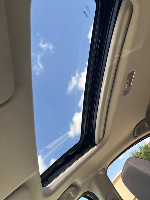 Used 2022 Honda HR-V EX image 13