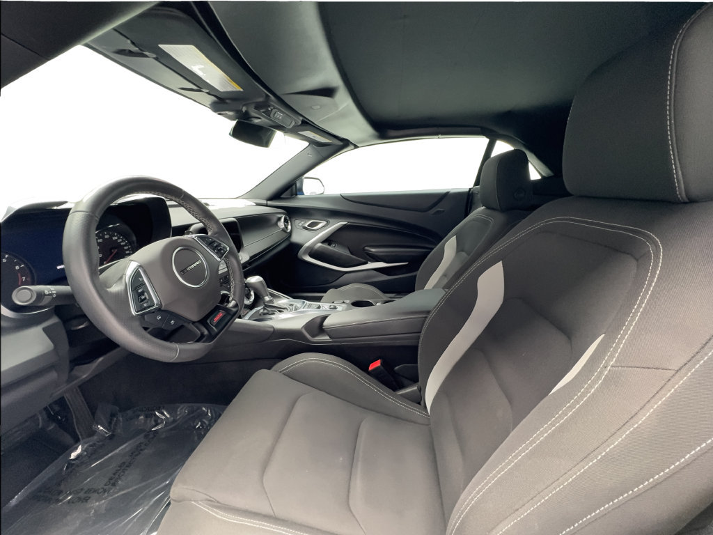 Used 2023 Chevrolet Camaro SS w/ Design Package 1 RWD image 26