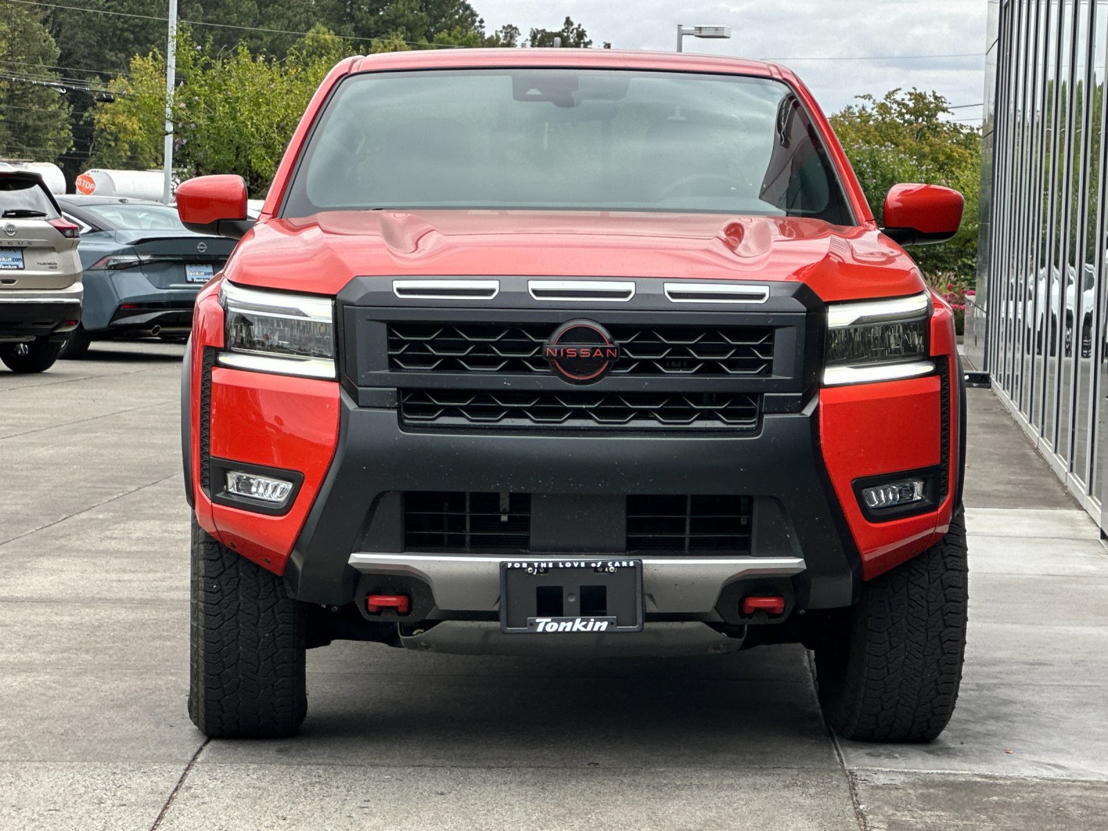 Used 2025 Nissan Frontier PRO-4X w/ Interior Protection Package AWD/4WD image 9