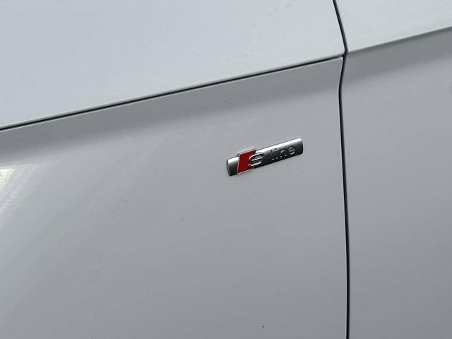 Used 2023 Audi Q5 2.0T Premium w/ Convenience Package image 11