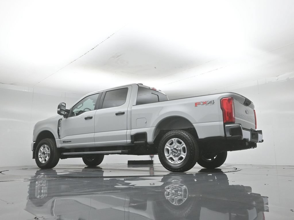 New 2026 Ford F250 XLT w/ FX4 Off-Road Package AWD/4WD image 49