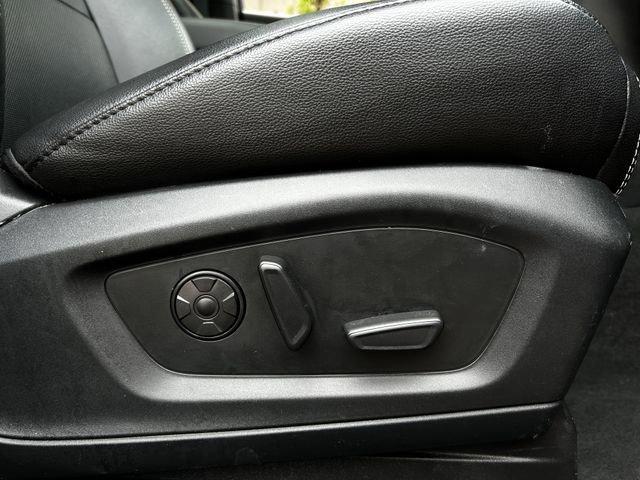 Used 2022 Ford Explorer ST w/ Equipment Group 401A AWD/4WD image 31