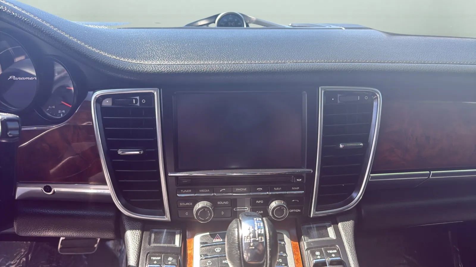 Used 2012 Porsche Panamera S RWD image 17
