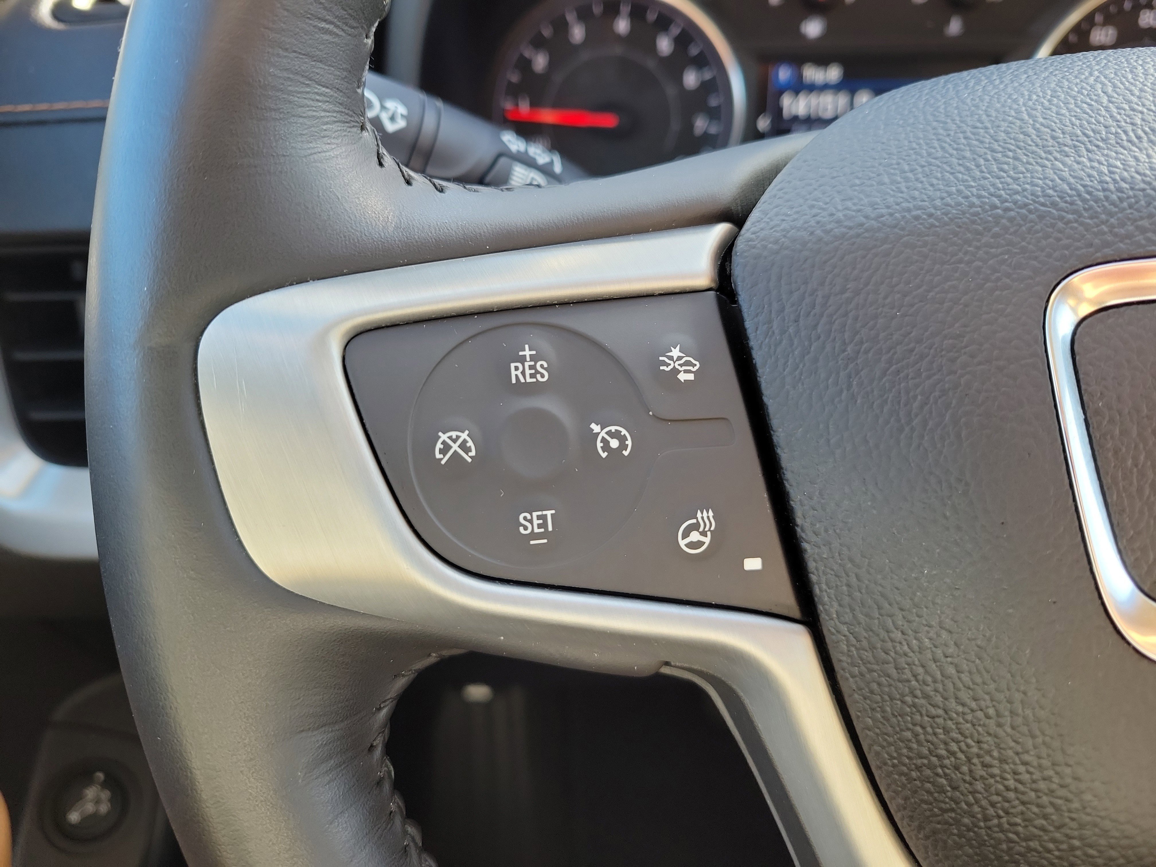 Used 2018 GMC Terrain SLT w/ Preferred Package image 28