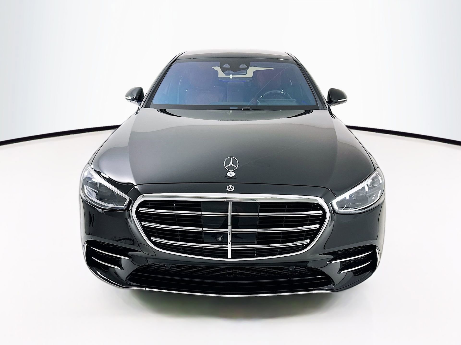 Certified 2023 Mercedes-Benz S 580 4MATIC Sedan image 2