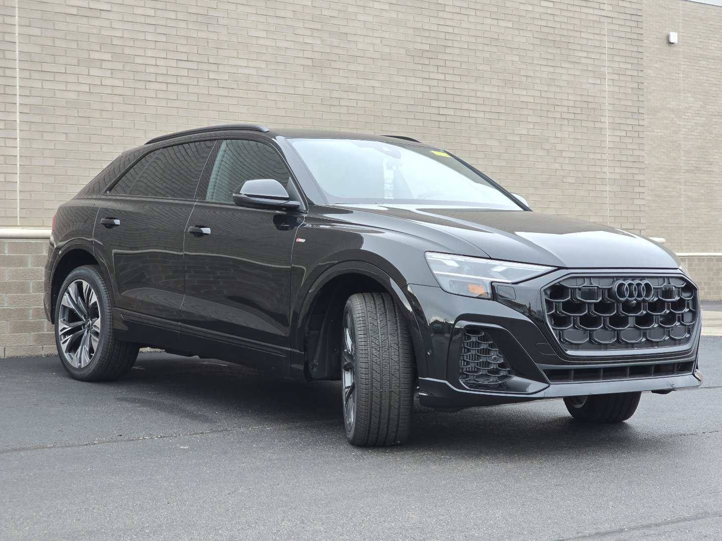 New 2026 Audi Q8 Premium Plus image 25