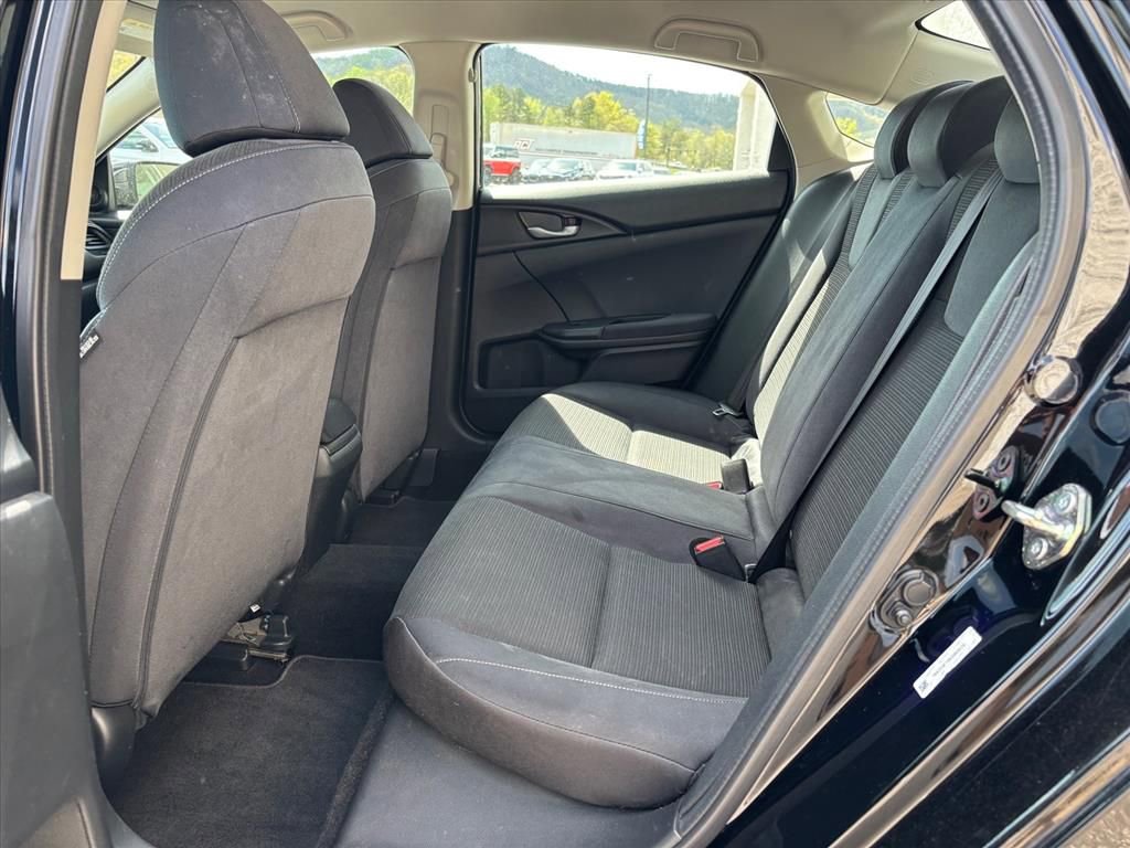 Used 2019 Honda Insight LX image 10