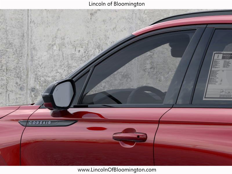 New 2025 Lincoln Corsair AWD w/ Equipment Group 101A image 23