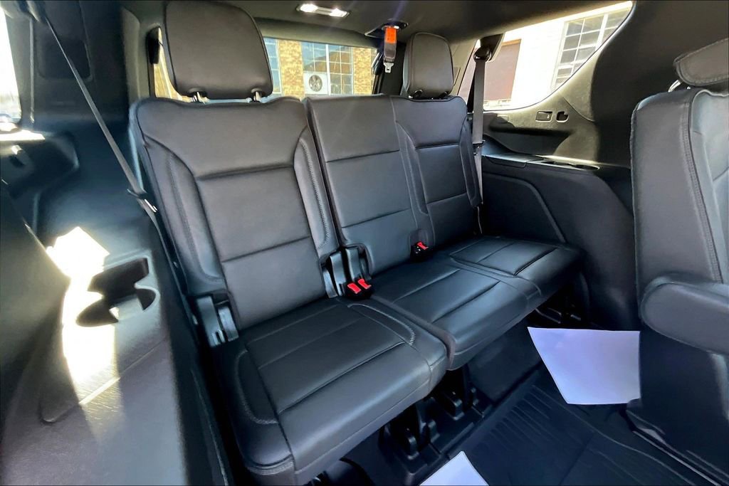 Used 2021 GMC Yukon Denali w/ Denali Premium Package image 26