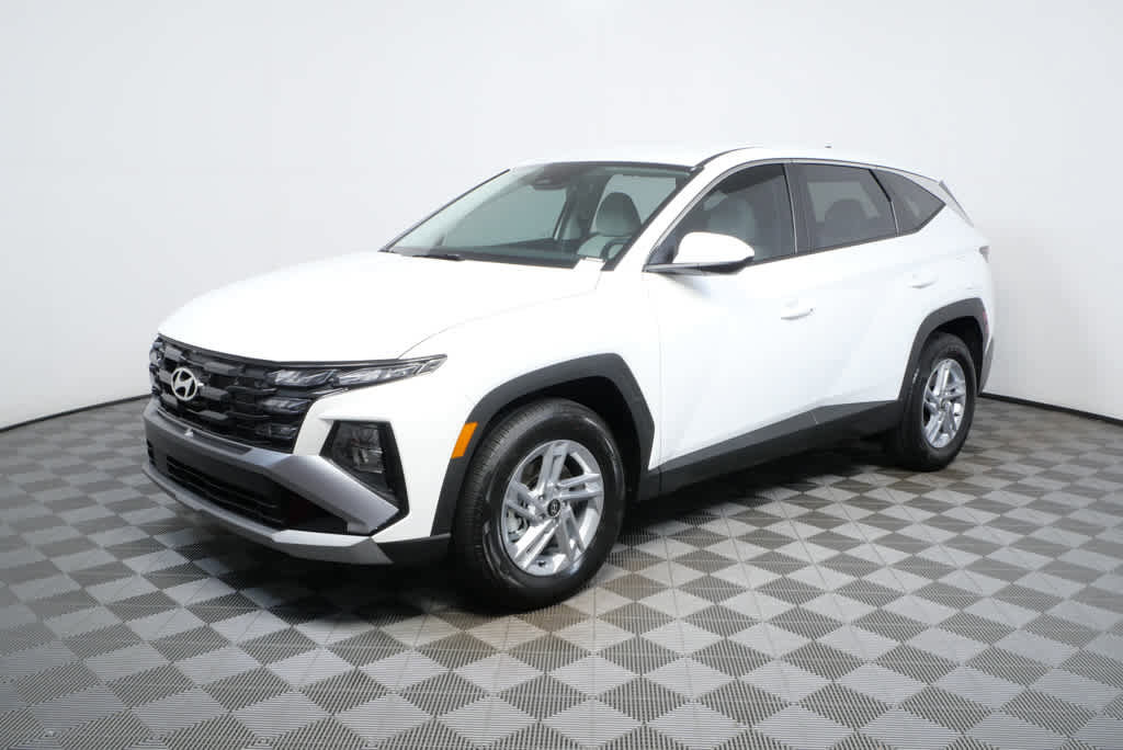 New 2026 Hyundai Tucson SE image 25
