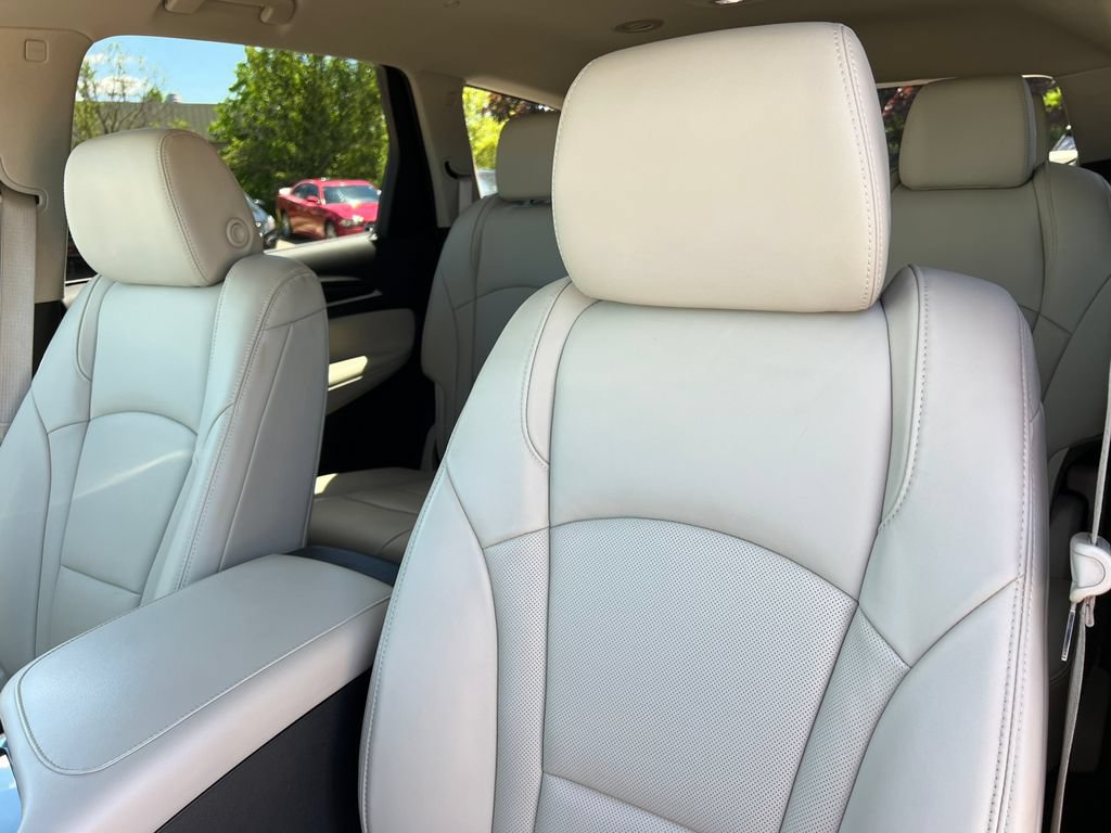 Used 2019 Buick Enclave Premium w/ Trailering Package, 5000 lbs. AWD/4WD image 14