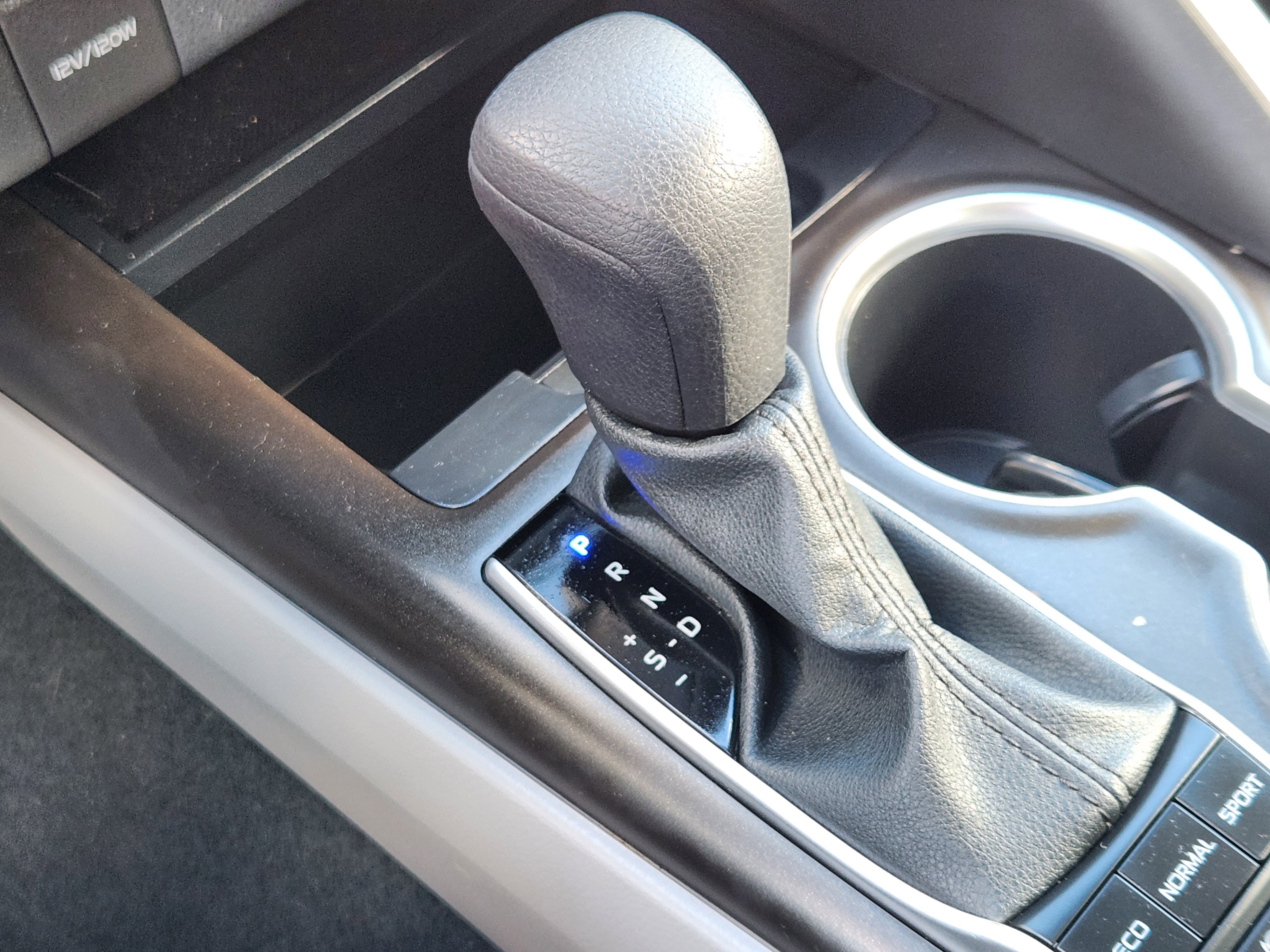 Used 2023 Toyota Camry LE image 12