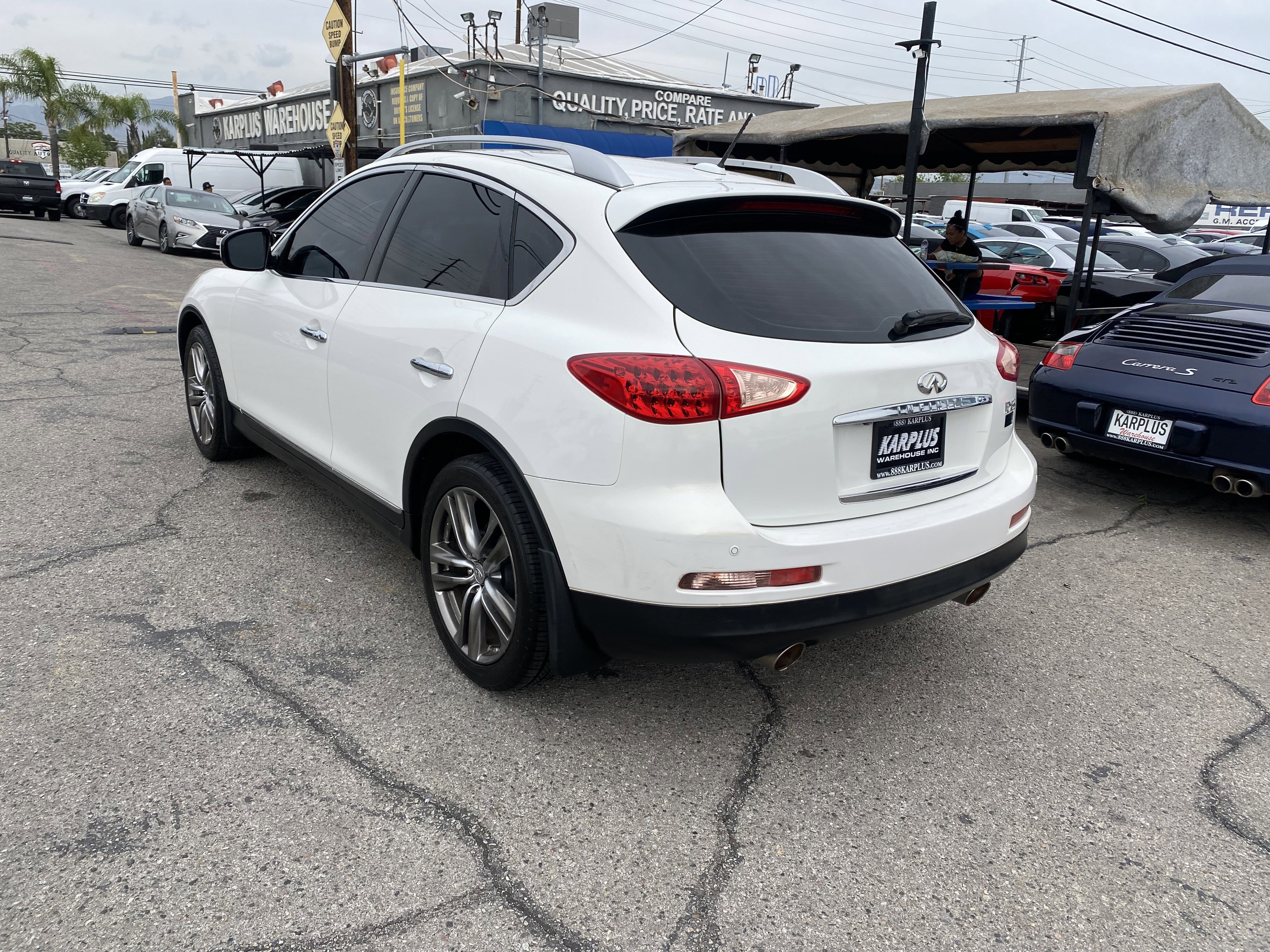 Used 2012 INFINITI EX35 Journey w/ Premium Pkg image 10