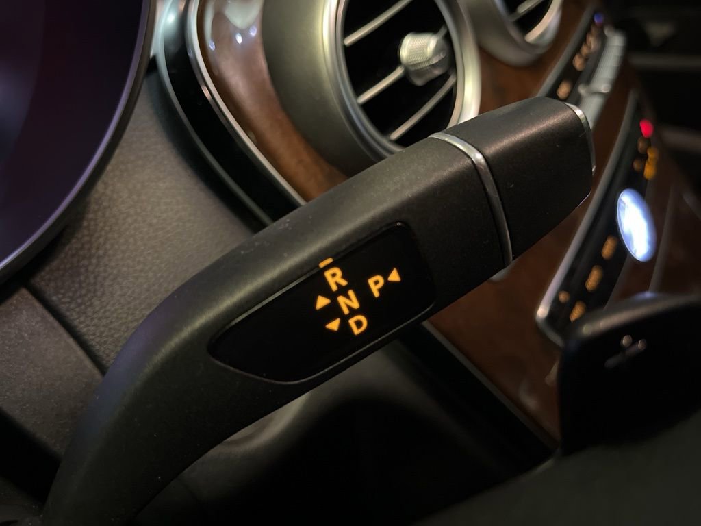 Used 2015 Mercedes-Benz C 300 4MATIC Sedan image 40