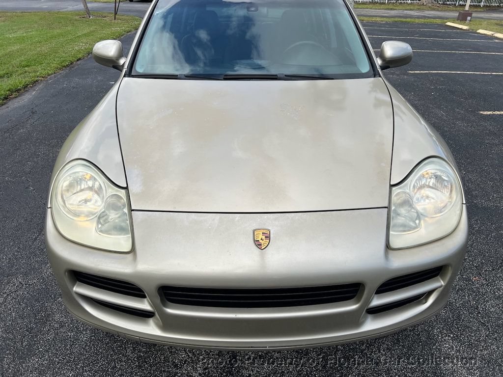 Used 2005 Porsche Cayenne S AWD/4WD image 19