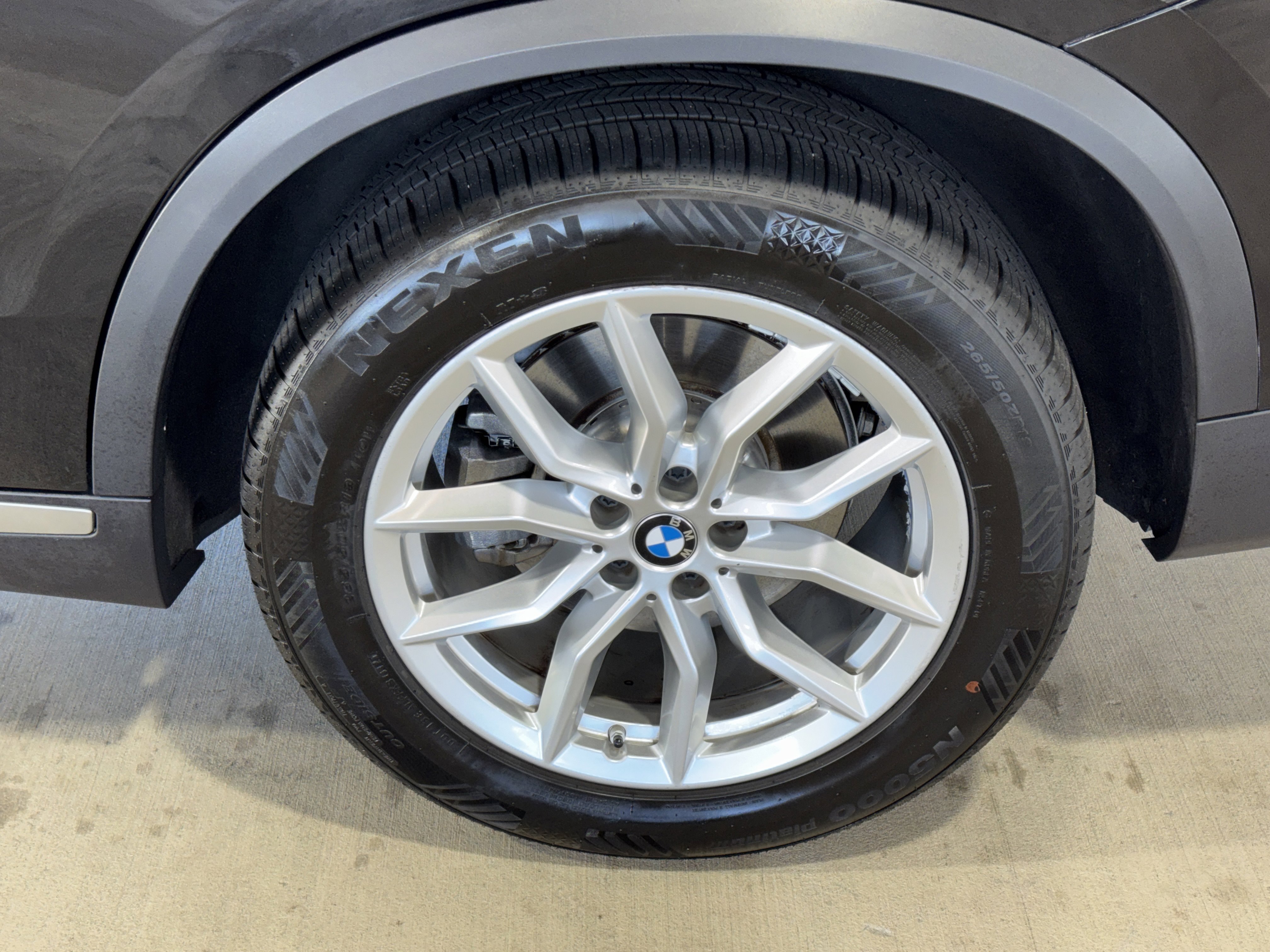 Used 2023 BMW X5 xDrive40i w/ Premium Package image 36