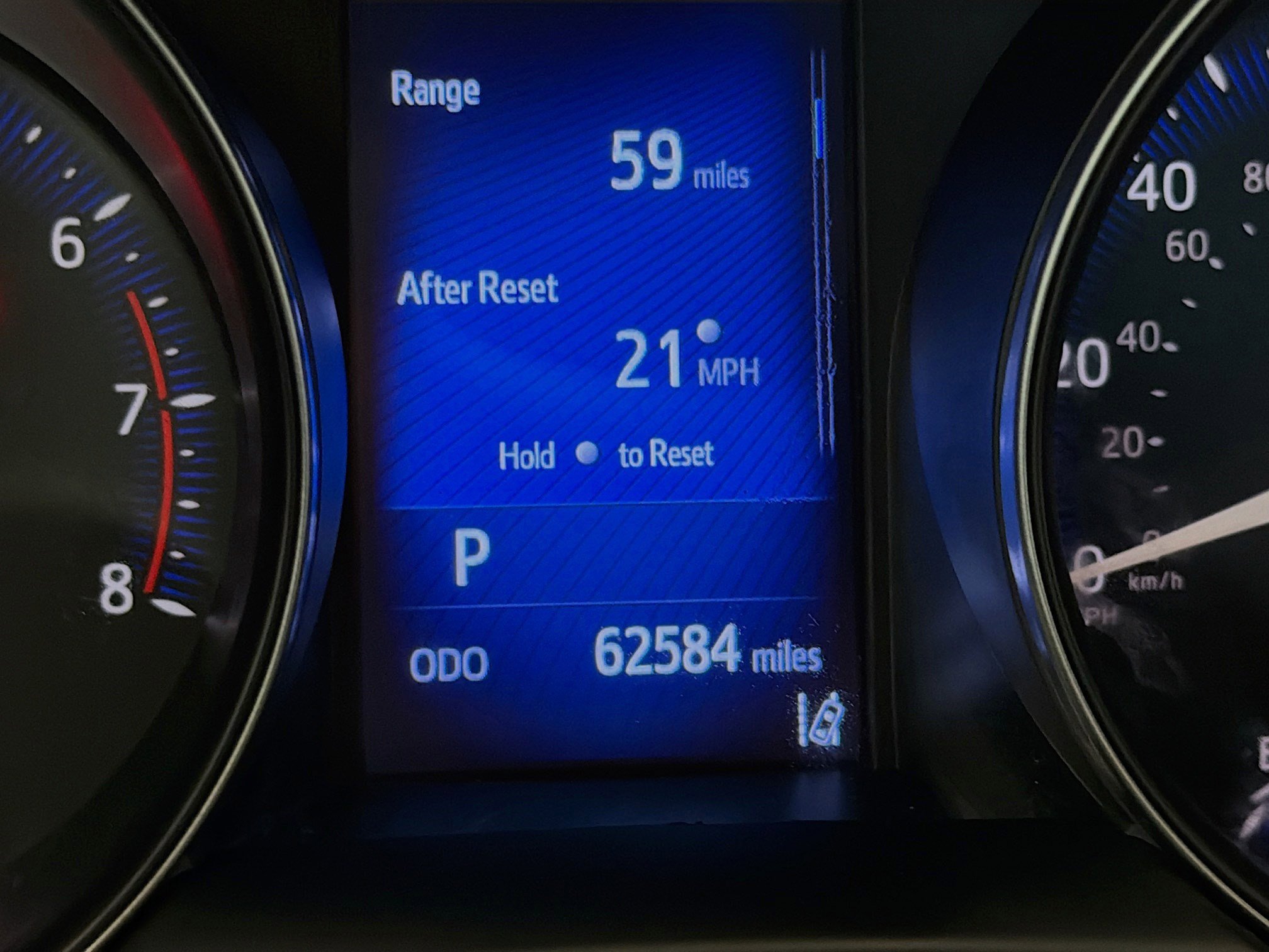 Used 2018 Toyota C-HR XLE image 8