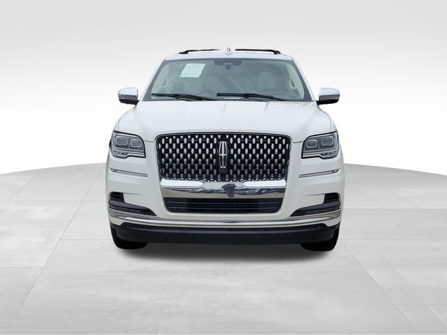 Used 2023 Lincoln Navigator L Black Label image 2