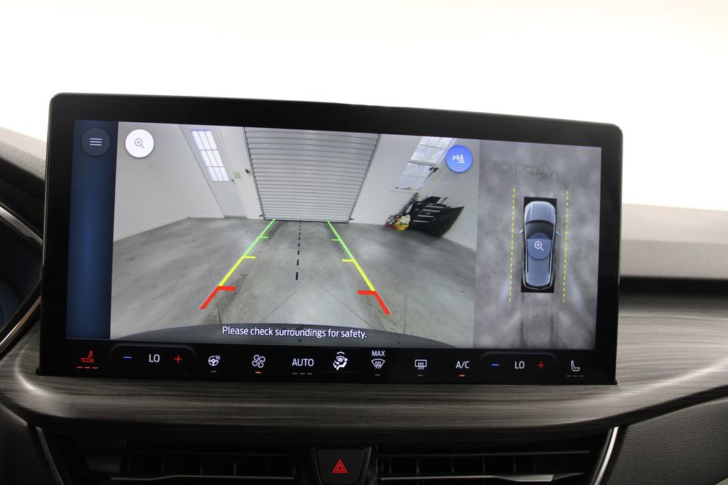 Used 2023 Ford Escape SE w/ PHEV Premium Package image 50