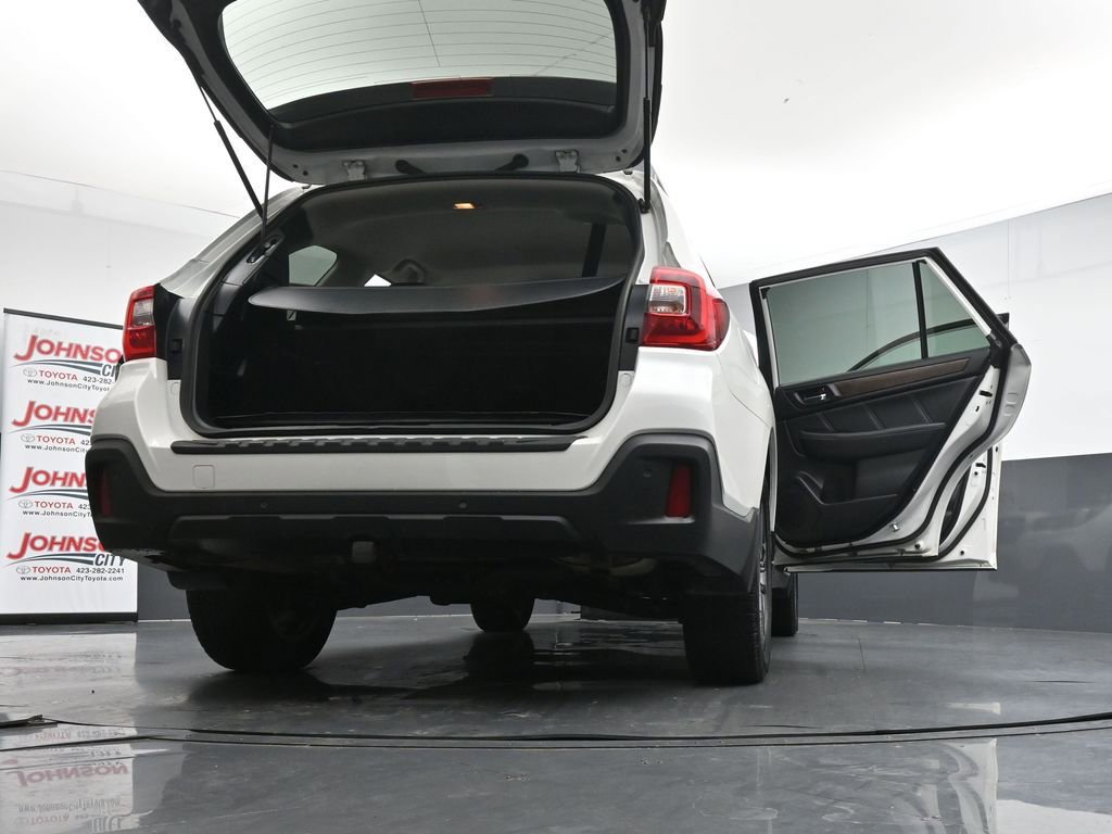 Used 2018 Subaru Outback 3.6R Limited image 43