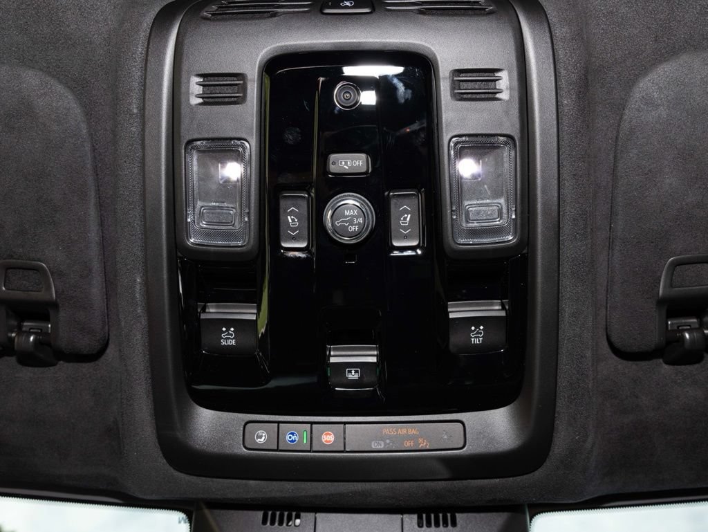 Used 2025 Cadillac Escalade V w/ LPO, Floor Liner Package AWD/4WD image 45