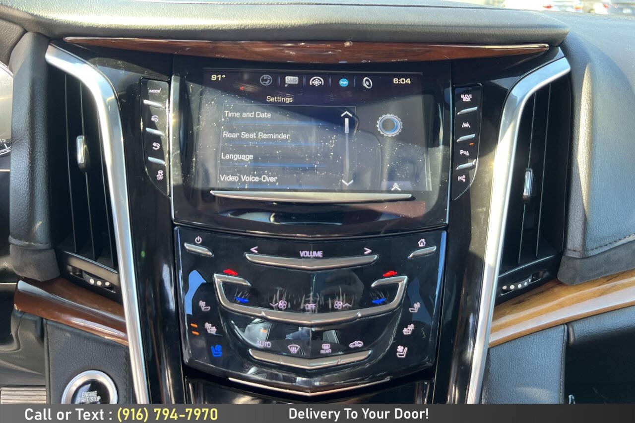 Used 2017 Cadillac Escalade ESV Premium Luxury AWD/4WD image 18